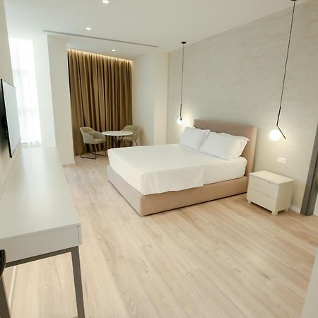 Nos Luxury Rooms Shkodër エクステリア 写真