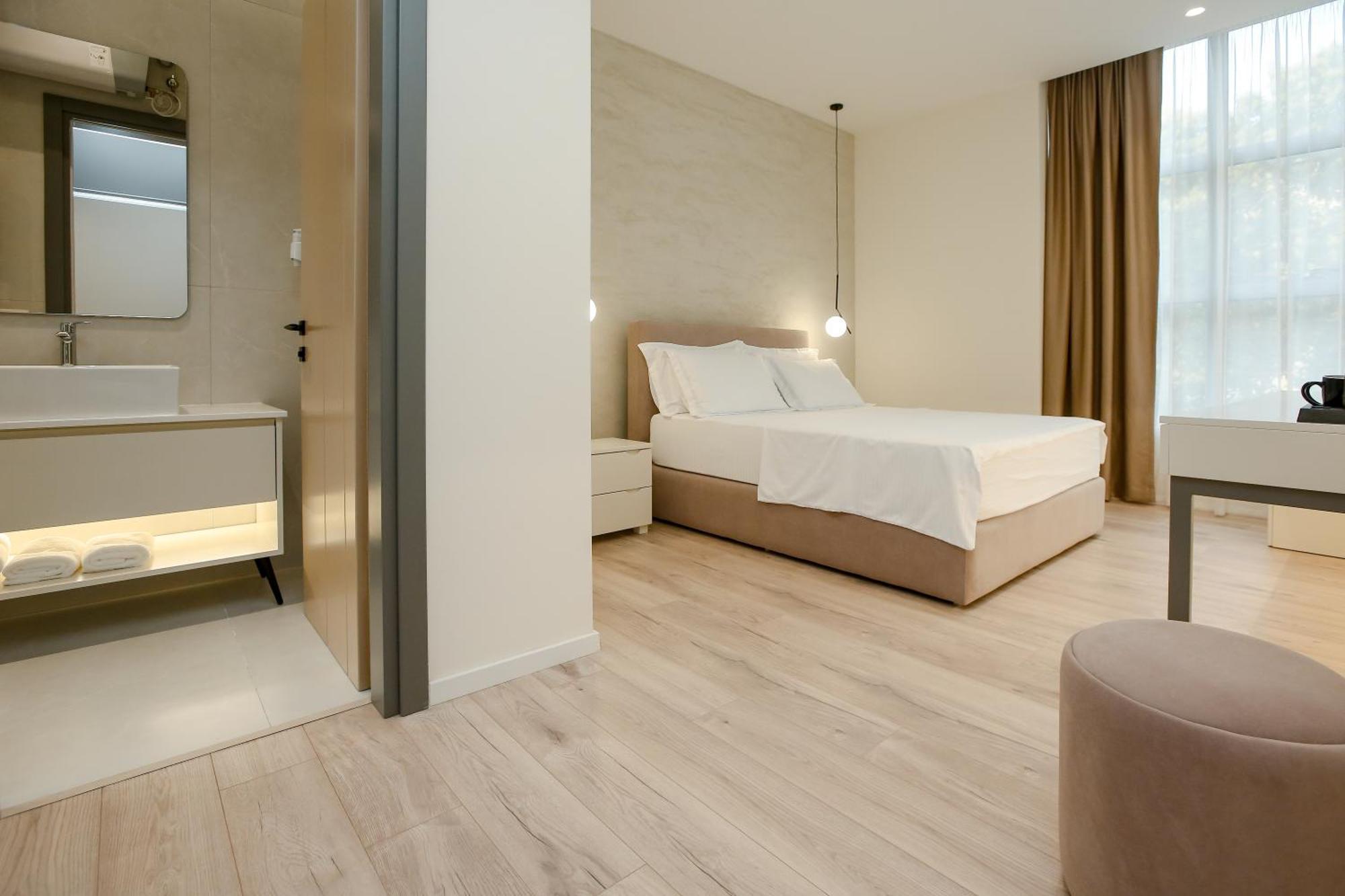Nos Luxury Rooms Shkodër エクステリア 写真